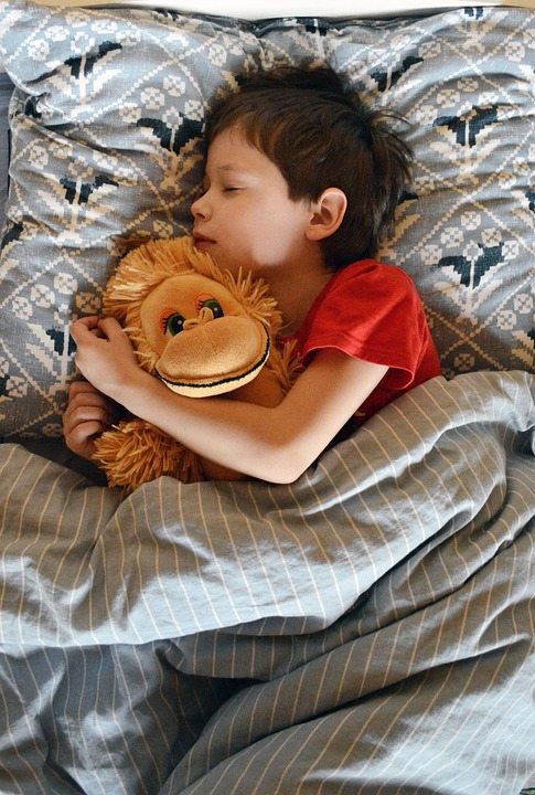 Больше сна: ключ к снижению импульсивного поведения у детей