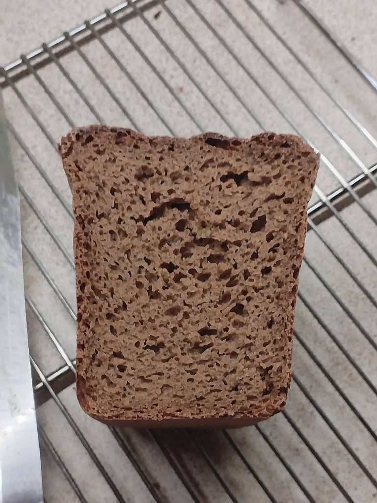 Ржано-пшеничный хлеб на старом тесте