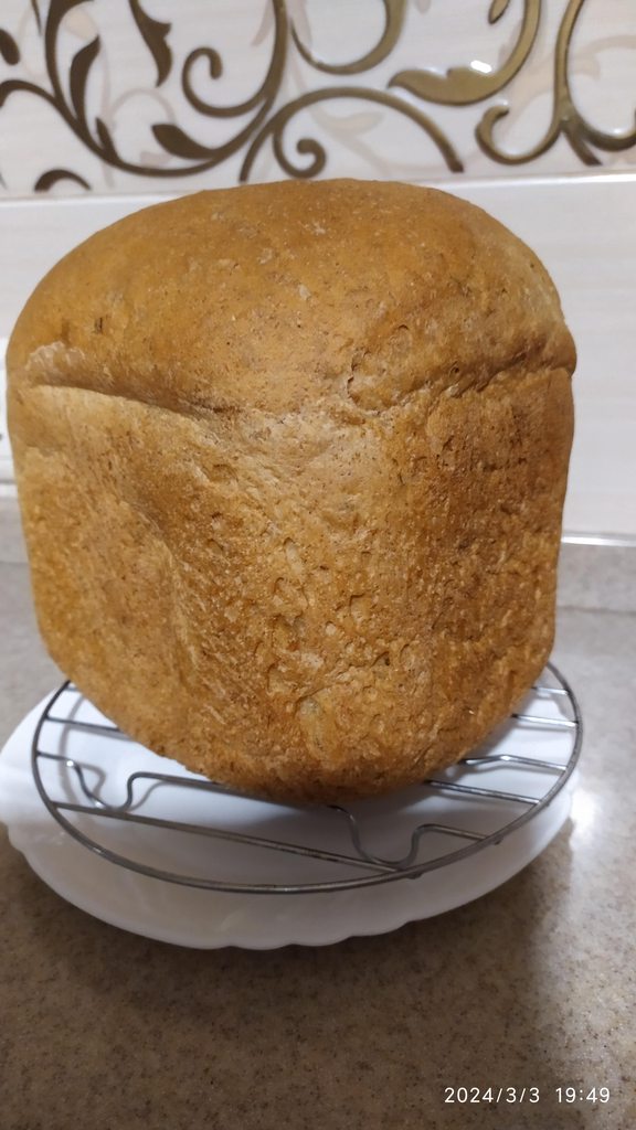 Простой хлеб с отрубями на картофельном отваре(хлебопечка)