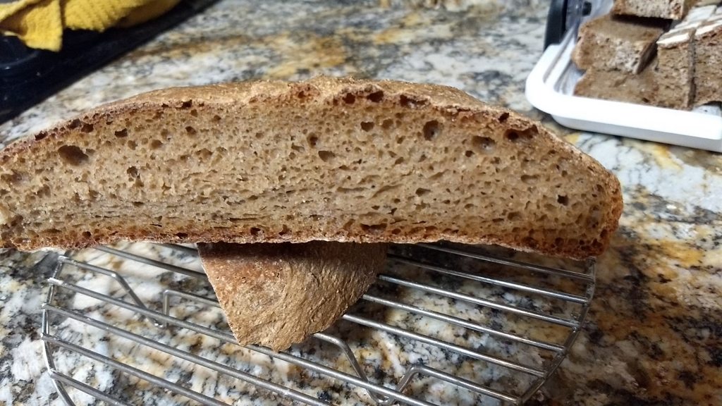 Хлеб из муки второго сорта на закваске