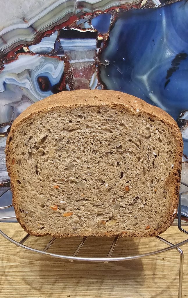 Дарницкий хлеб для мужа (хлебопечка)