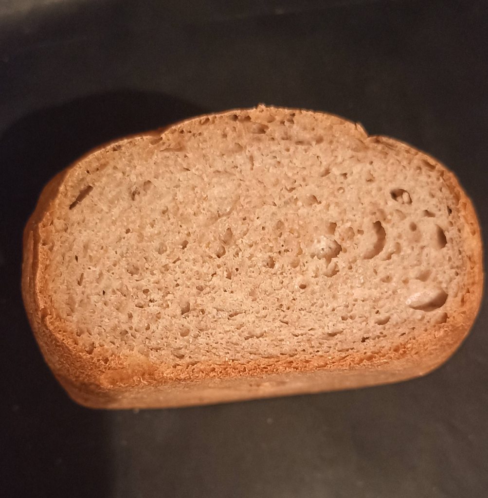 Хлеб «Малыш» с отрубями, цельнозерновой и ржаной мукой (400 г)