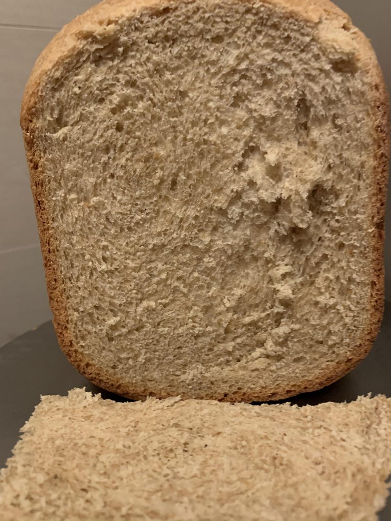 Пшеничный  хлеб  для тостов (хлебопечка)