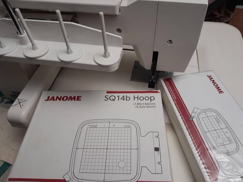 Продам: Вышивальная машина Janome memory craft 500e - Хлебопечка.ру