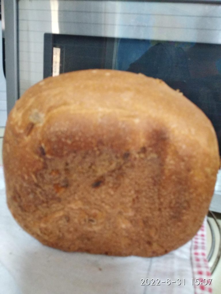 Пшеничный цельнозерновой хлеб на йогурте с яблоком