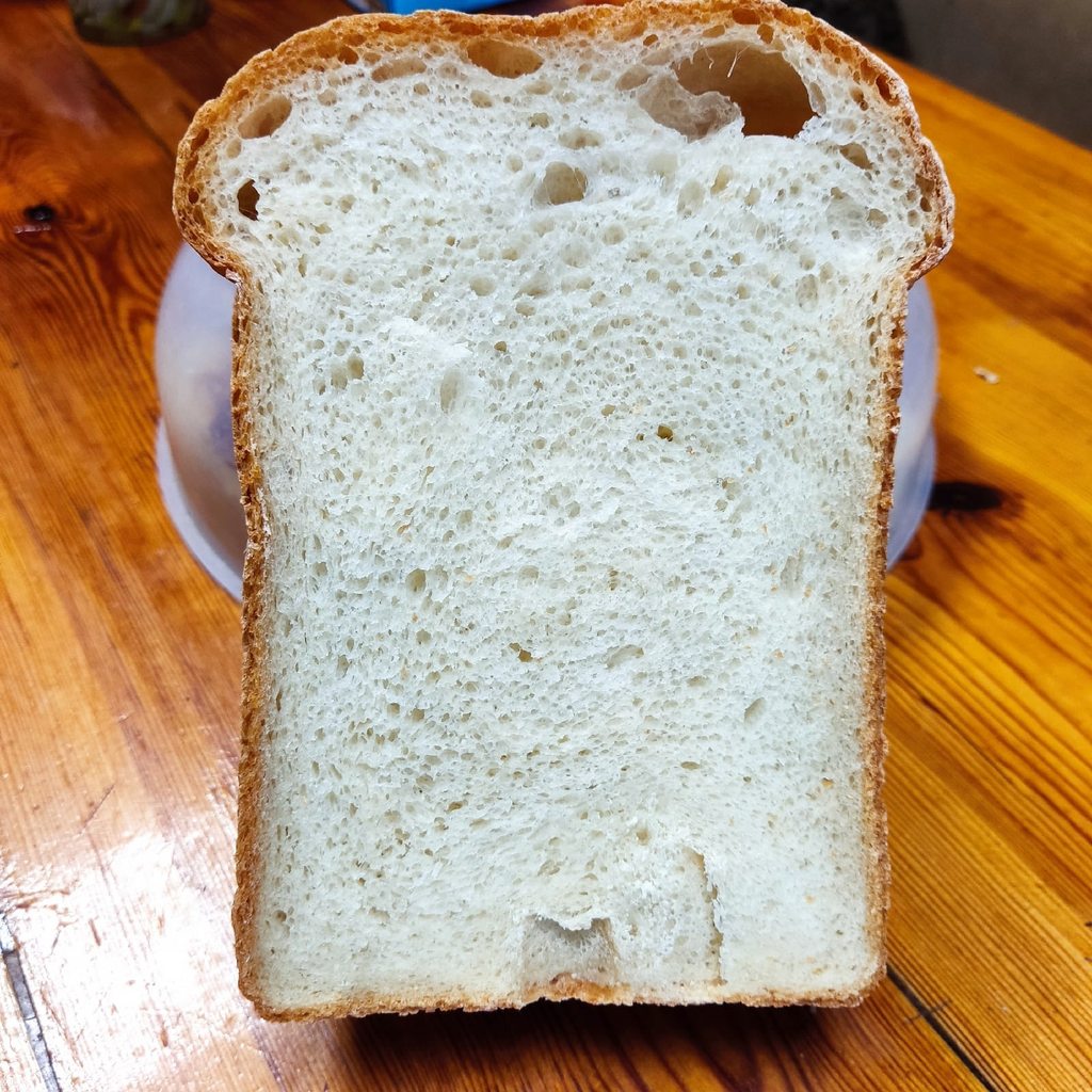 Хлеб на живых дрожжах из пшеничной в/с («Рязаночка») и цельнозерновой (Grunelle) муки для Panasonic 