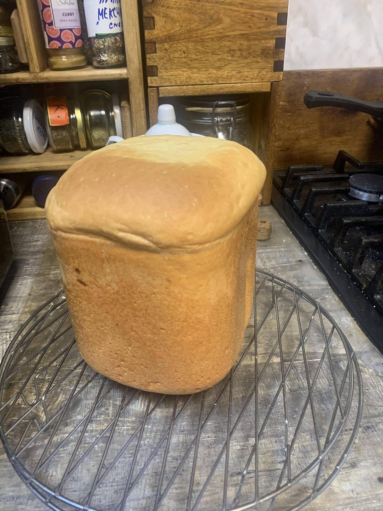 Сдобный хлеб с сыром в Marta-1784