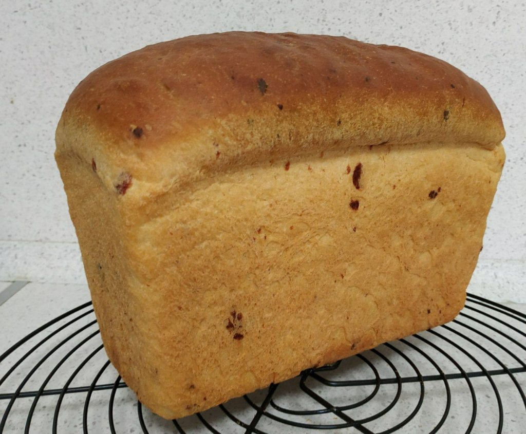 Сырный хлеб с быстрым замесом в духовке