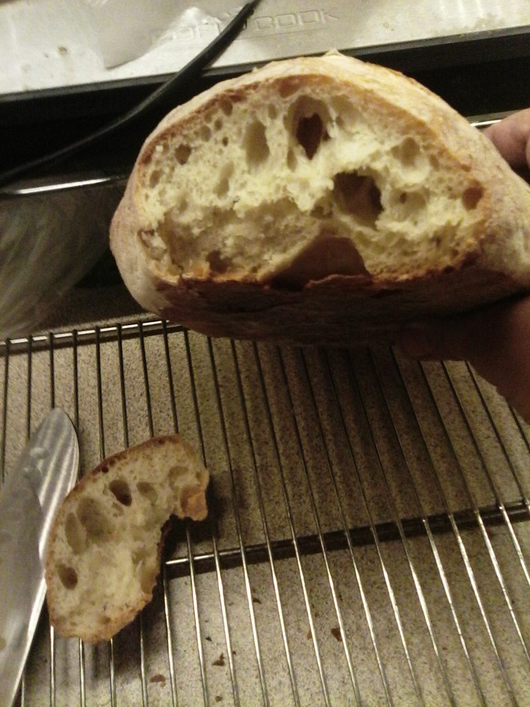 Кустарный хлеб без замеса